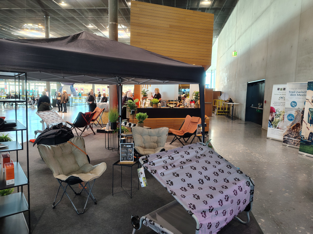 Die Streetdogs Hunde Lounge